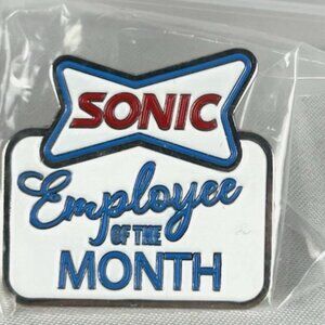 Sonic Drive In Pin Carhop Roller Skates Pinback 2023 Rare